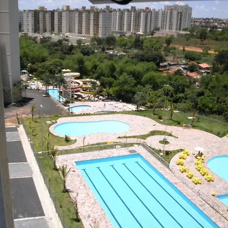 Golden Dolphin Express Roberto Imoveis Apartment Caldas Novas Exterior photo